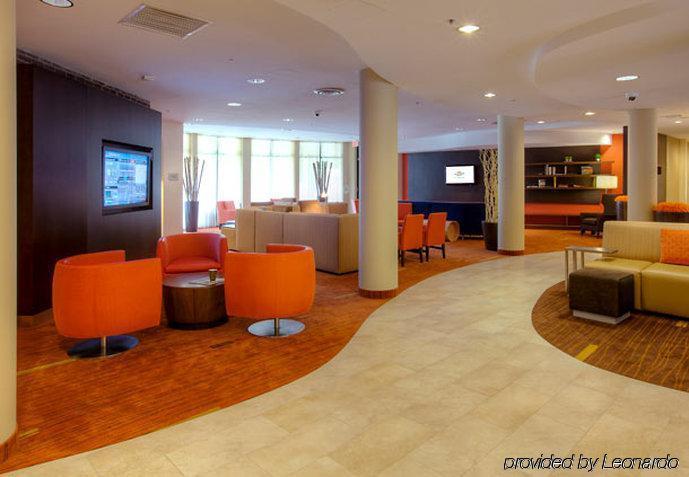 Courtyard By Marriott Providence Lincoln Hotel Exterior photo